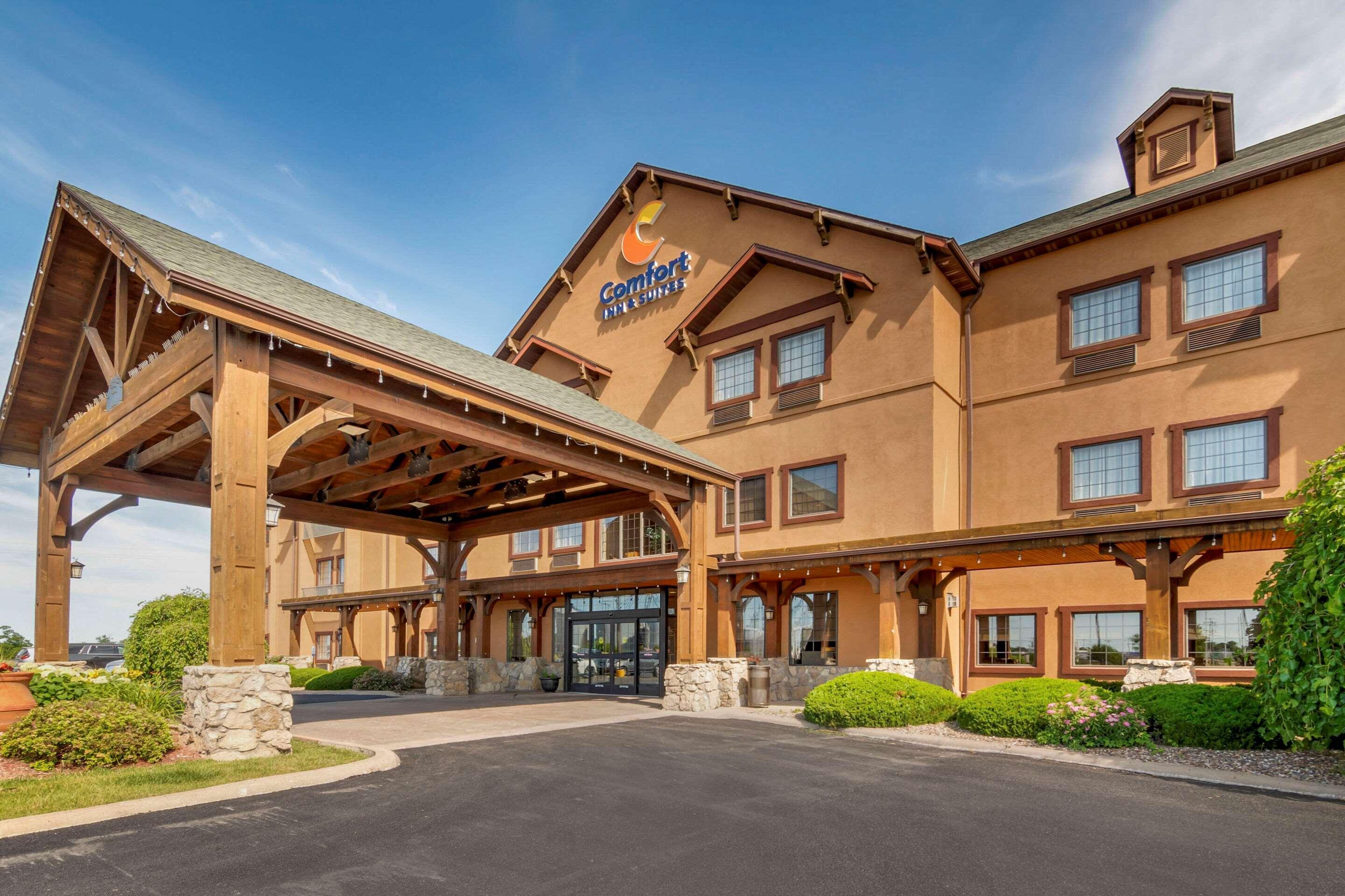 Comfort Inn & Suites Macon Exterior photo